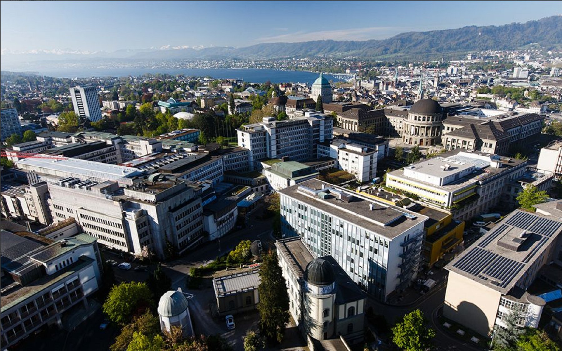 苏黎世大学医学院附属医院